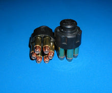 Load image into Gallery viewer, Speed Loaders for K-frame S&W revolvers with 12 bullets in 357 Magnum with Hornady's Hollow Point bullets